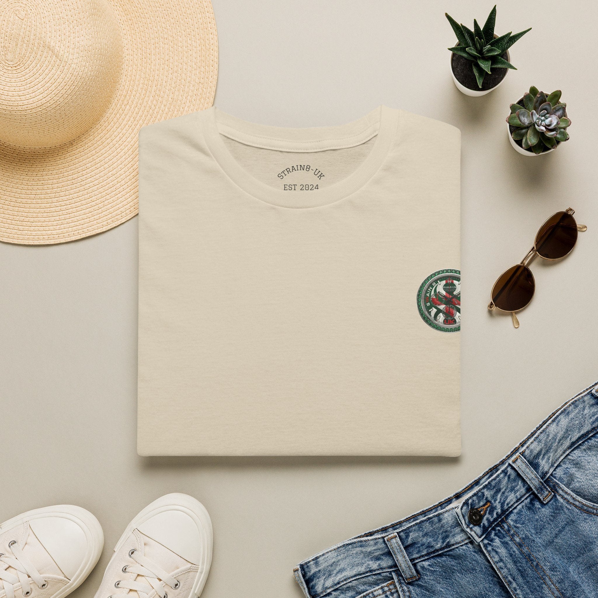 Strain8-UK Watch Face Design T‑Shirt — Nautical Travel Vibes In Emerald Green