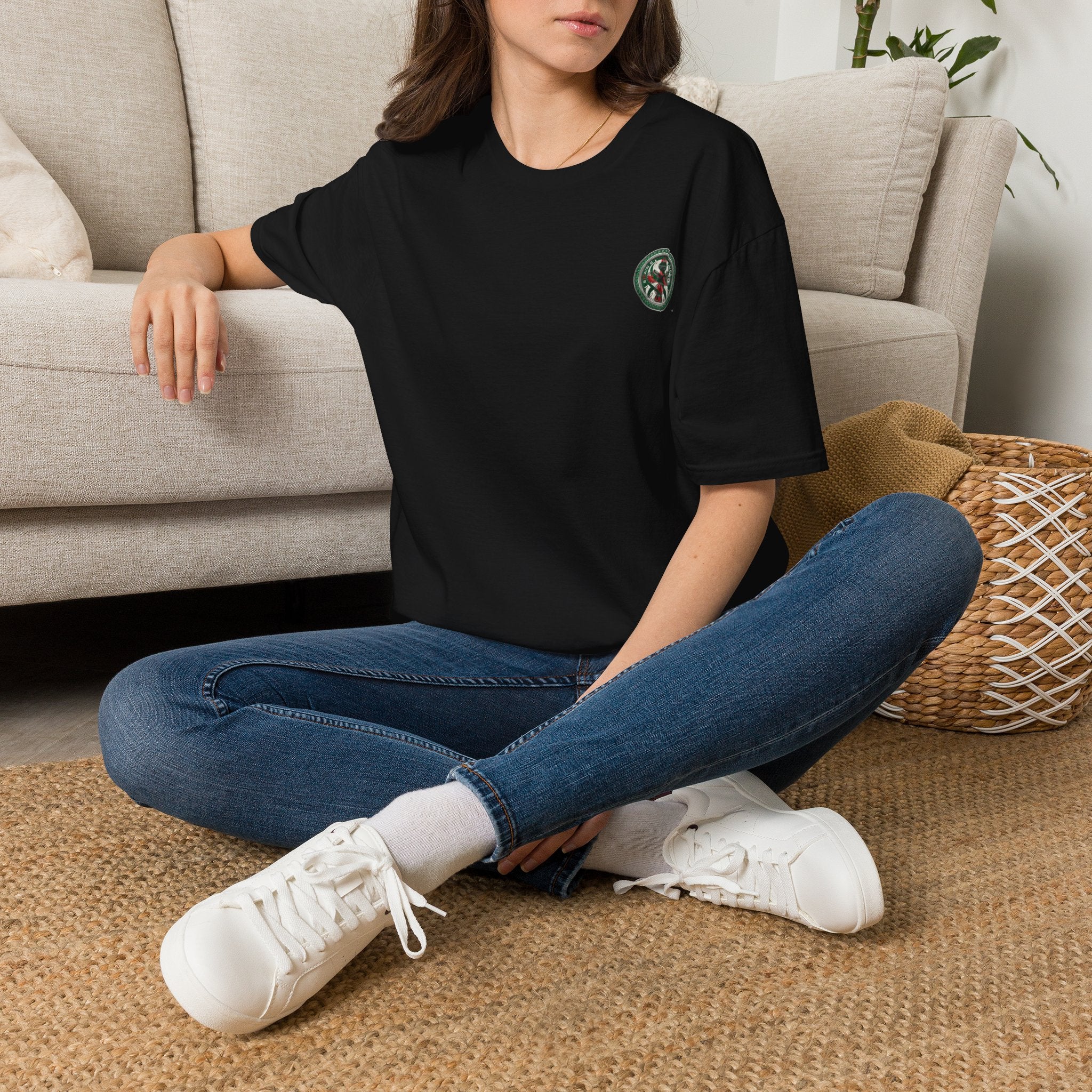 Strain8-UK Watch Face Design T‑Shirt — Nautical Travel Vibes In Emerald Green