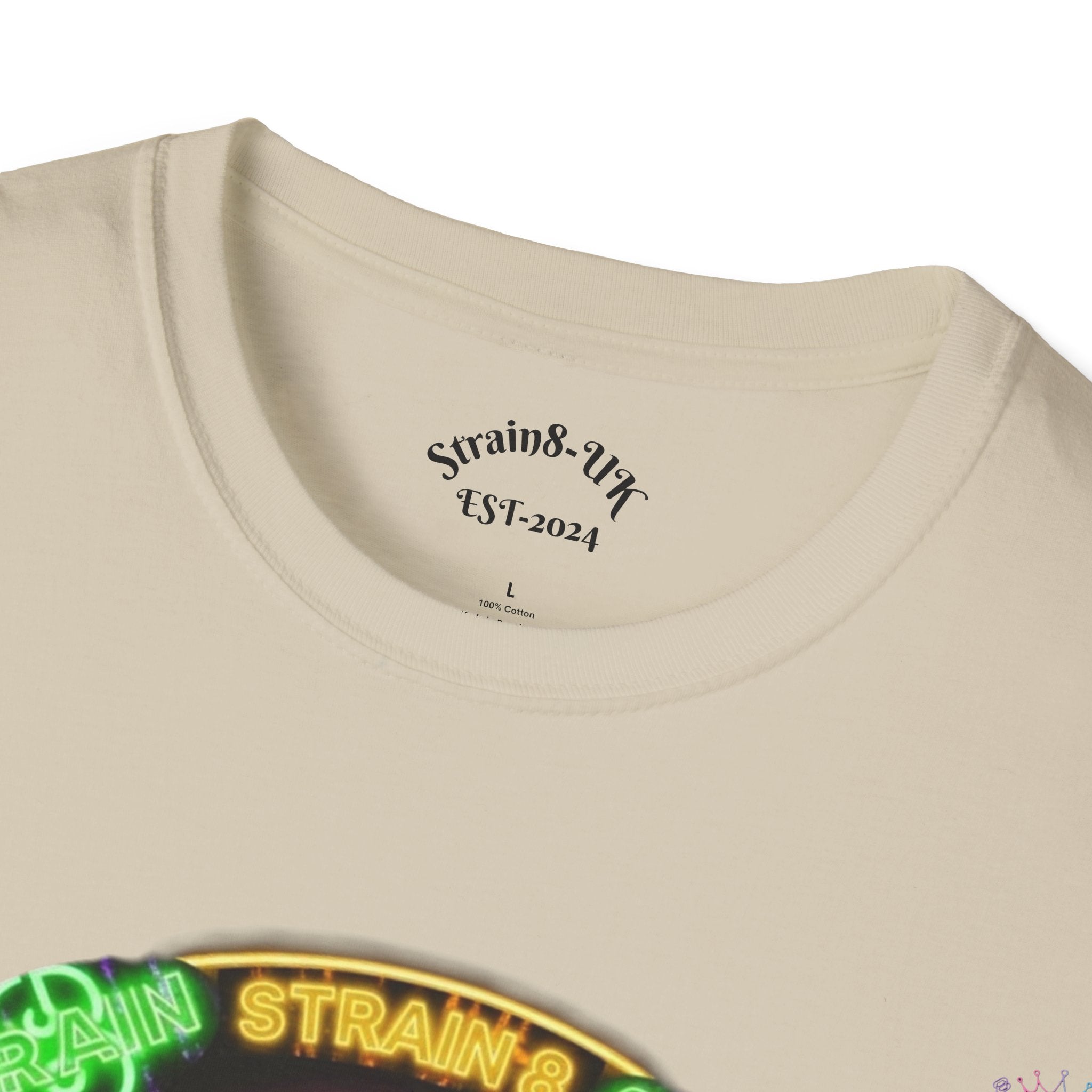 Psychedelic Dtrain8-UK Crowned Graphic T-Shirt