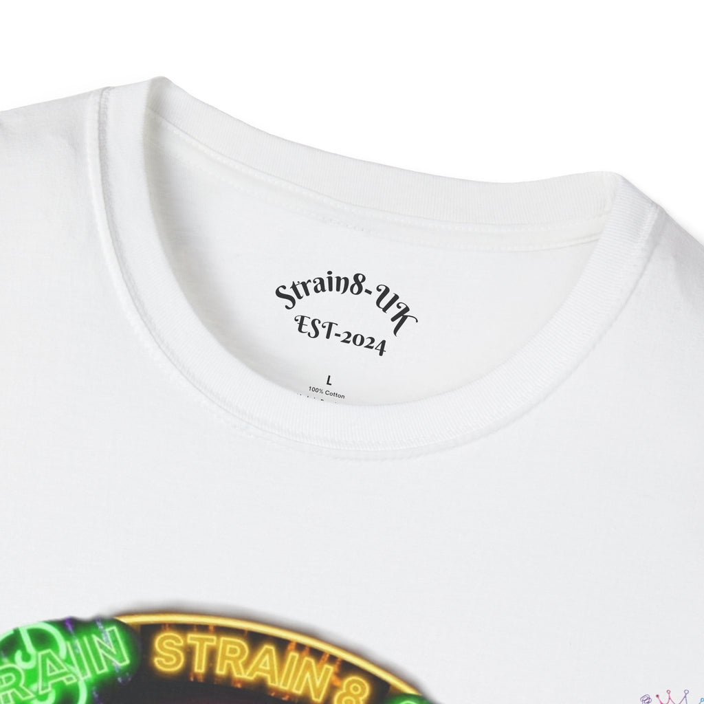 Psychedelic Dtrain8-UK Crowned Graphic T-Shirt