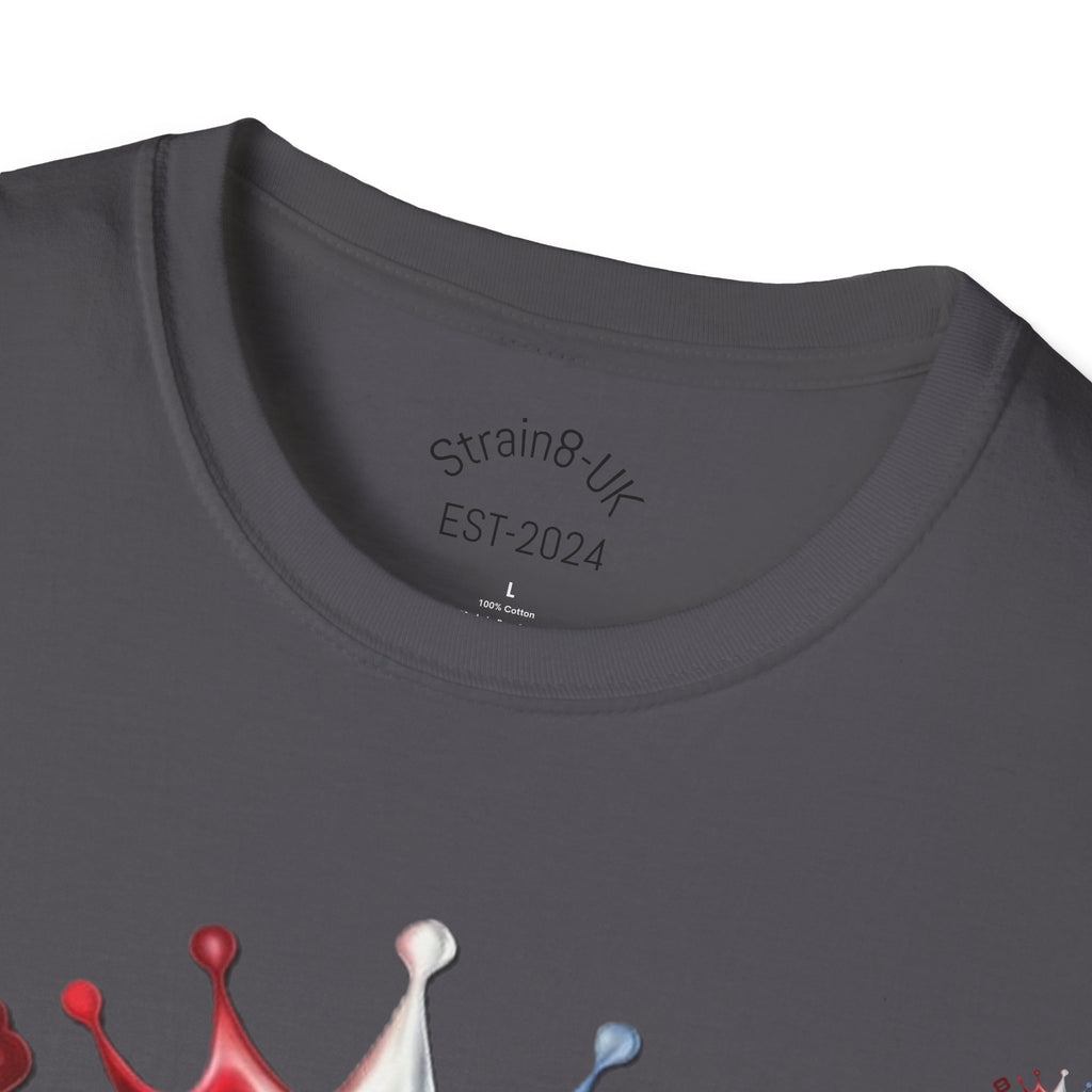 The Royal Strain8-UK T‑Shirt – Cute Cartoon Ted the carrot & Lucy the leak Veggie Characters Tee