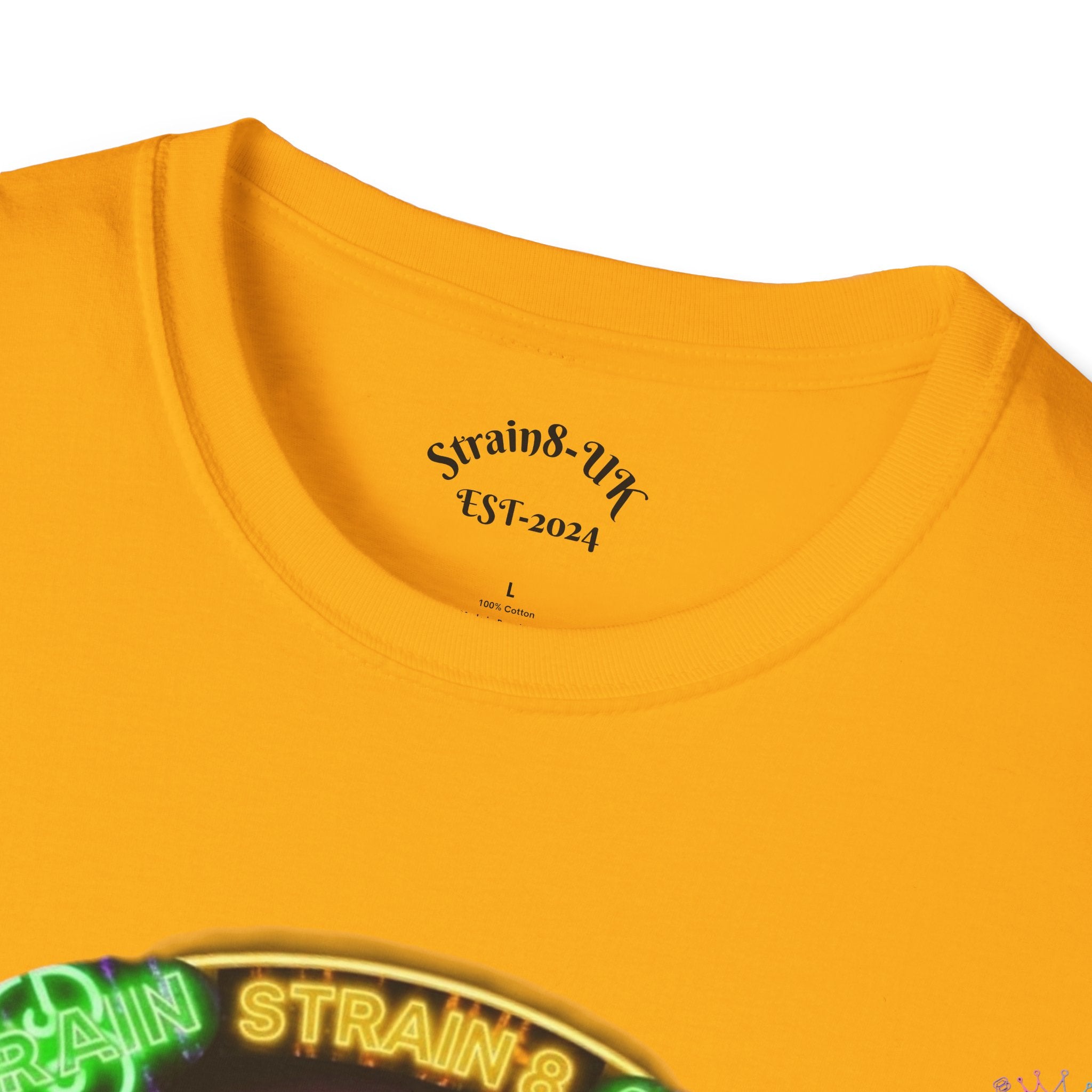 Psychedelic Dtrain8-UK Crowned Graphic T-Shirt