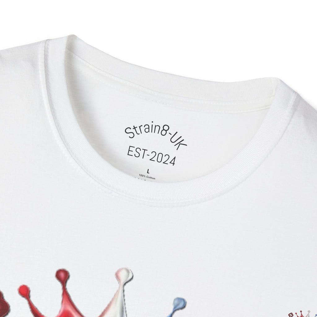 The Royal Strain8-UK T‑Shirt – Cute Cartoon Ted the carrot & Lucy the leak Veggie Characters Tee
