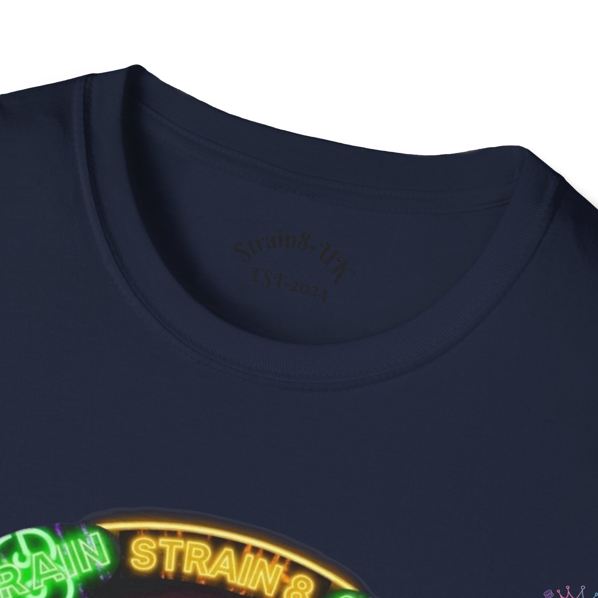Psychedelic Dtrain8-UK Crowned Graphic T-Shirt